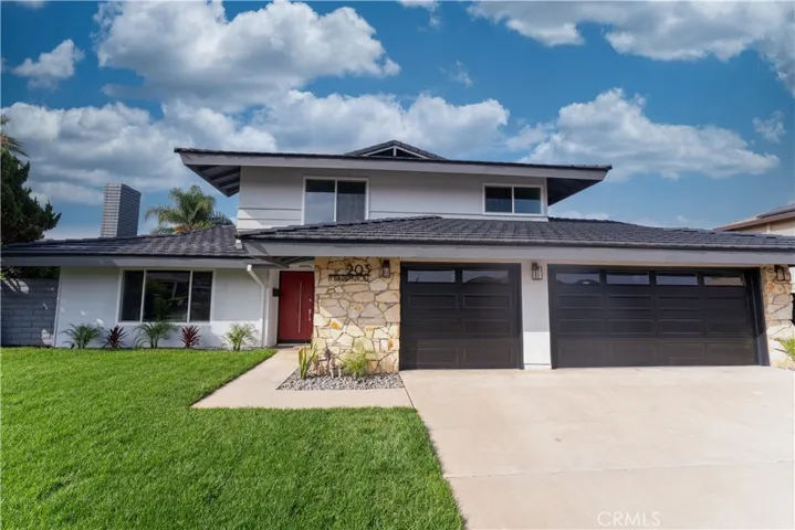 203 N Barryknoll Street, Anaheim Hills, California 92807