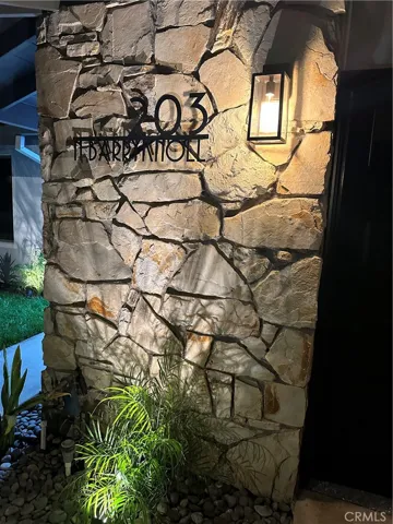 203 N Barryknoll Street, Anaheim Hills, California 92807