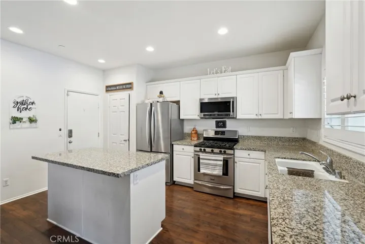4426 Eagle Flight Way, Jurupa Valley, California 92509