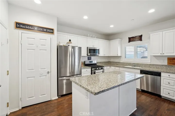 4426 Eagle Flight Way, Jurupa Valley, California 92509