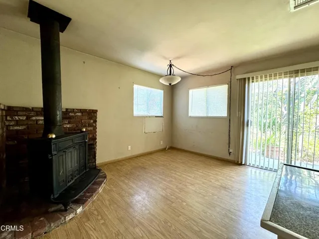 10563Hillview_AptMain