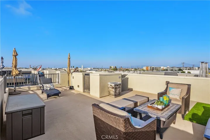 1004 Katama Bay Drive, Costa Mesa, California 92627