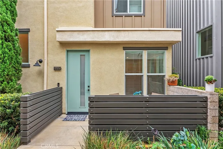 1004 Katama Bay Drive, Costa Mesa, California 92627