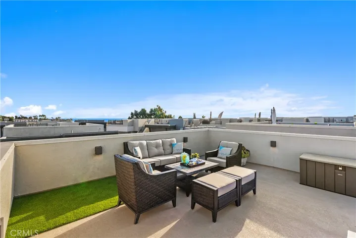 1004 Katama Bay Drive, Costa Mesa, California 92627
