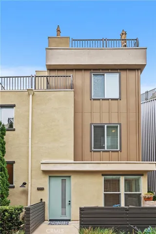 1004 Katama Bay Drive, Costa Mesa, California 92627