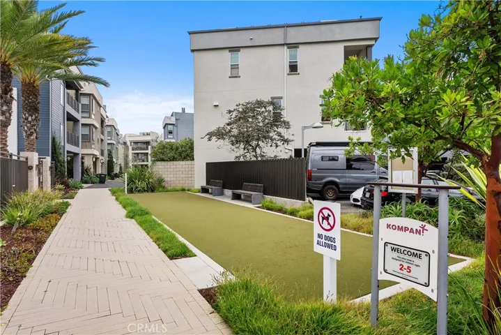 1004 Katama Bay Drive, Costa Mesa, California 92627
