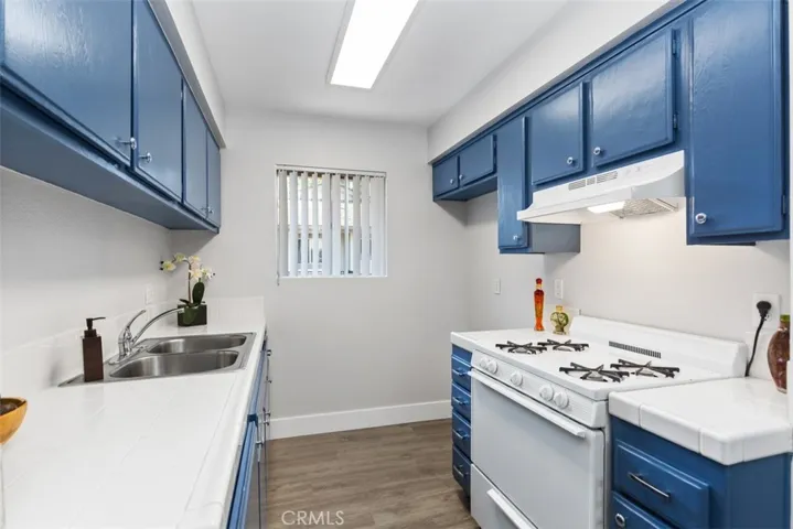 1731 Normandy Place D, Santa Ana, California 92705
