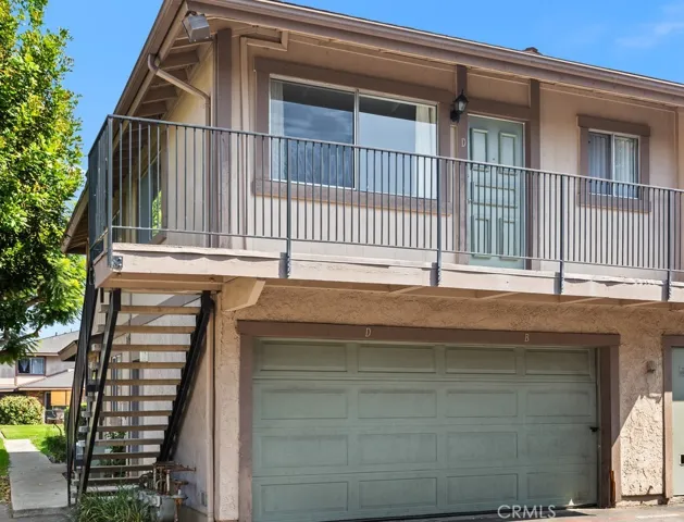 1731 Normandy Place D, Santa Ana, California 92705