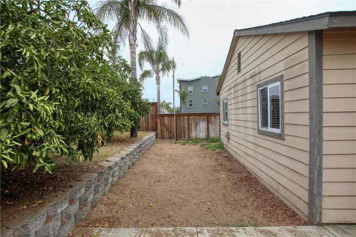 189 N 14th Street, Grover Beach, California 93433