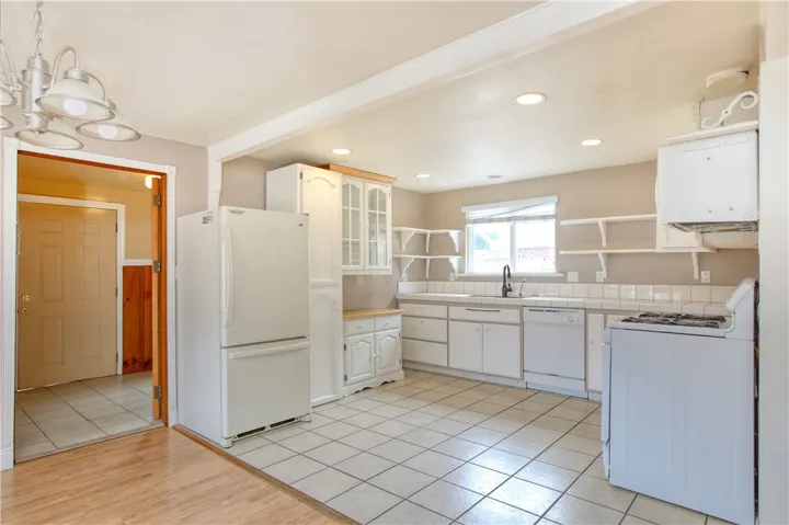 189 N 14th Street, Grover Beach, California 93433