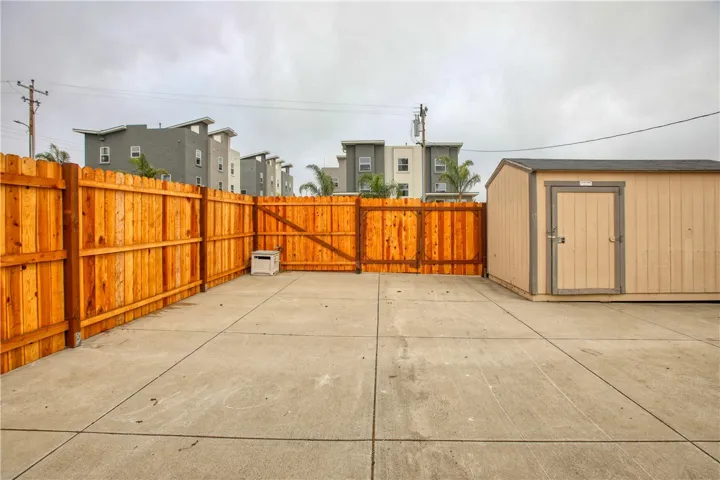 189 N 14th Street, Grover Beach, California 93433