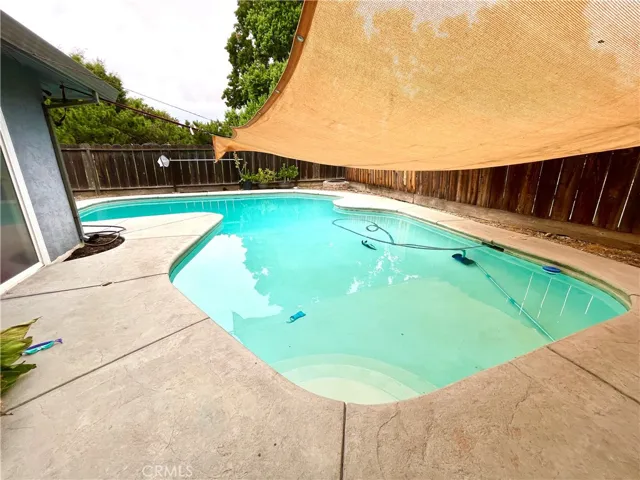 671 San Diego Court, Merced, California 95348
