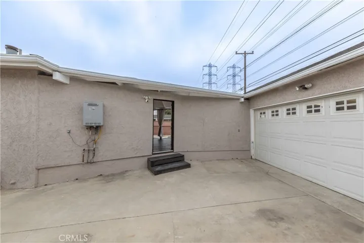 Another view of the side of the house
