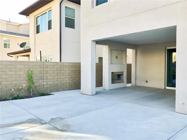 152 Crossover, Irvine, California 92618