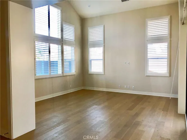 152 Crossover, Irvine, California 92618