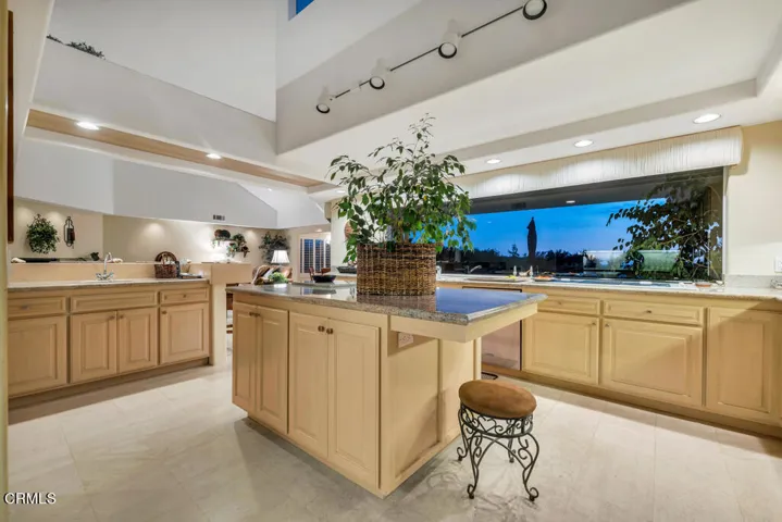 3151 Calle De Debesa - HsHProd-1023