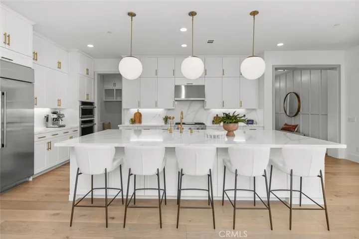 39504 Caladium Drive, Temecula, California 92591