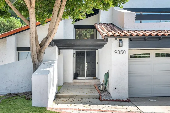 9350 Tampa Avenue, Northridge, California 91324