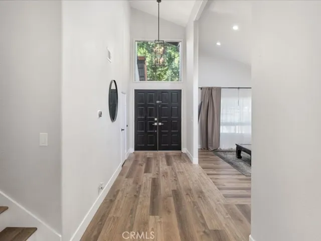 9350 Tampa Avenue, Northridge, California 91324