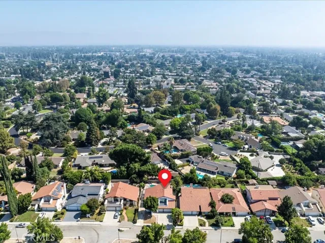 9350 Tampa Avenue, Northridge, California 91324