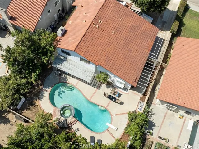 9350 Tampa Avenue, Northridge, California 91324