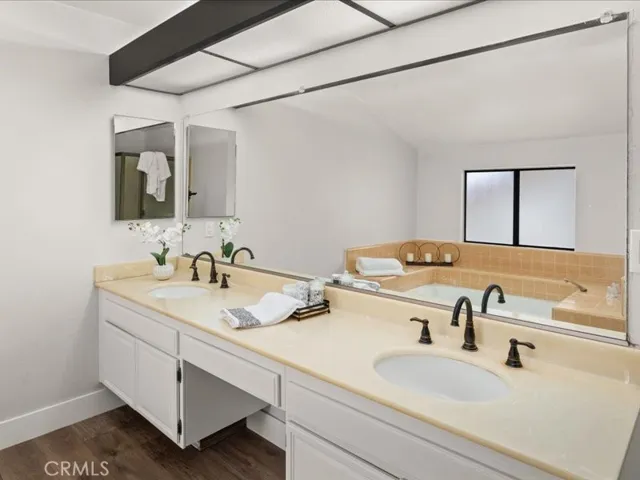 9350 Tampa Avenue, Northridge, California 91324