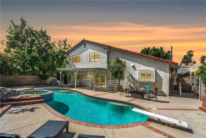 9350 Tampa Avenue, Northridge, California 91324