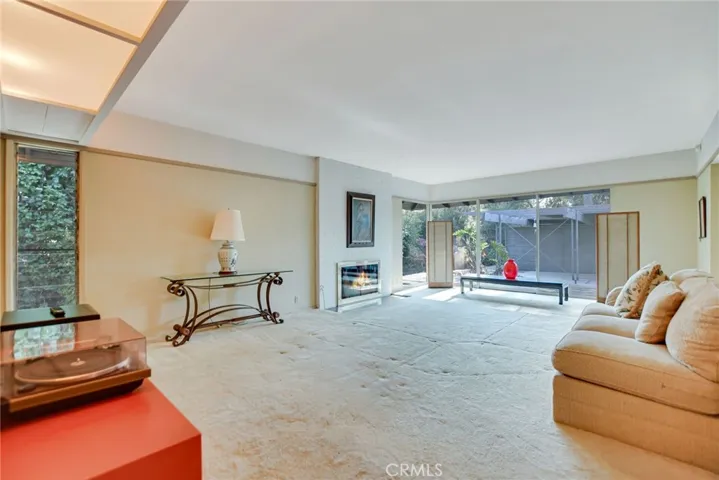 20880 E Mesarica Road, Covina, California 91724