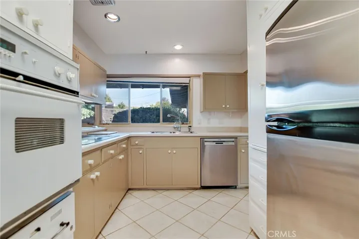 20880 E Mesarica Road, Covina, California 91724