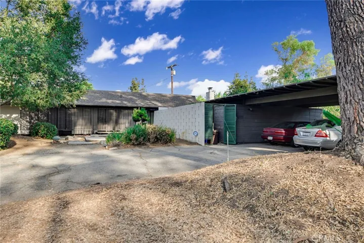 20880 E Mesarica Road, Covina, California 91724