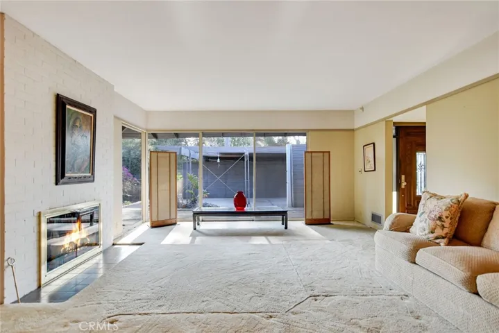 20880 E Mesarica Road, Covina, California 91724