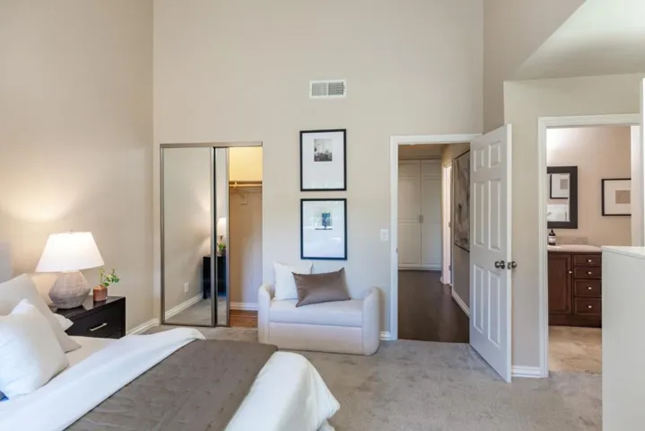 204 Charter Oaks Circle, Los Gatos, California 95032
