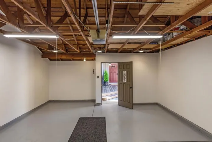 204 Charter Oaks Circle, Los Gatos, California 95032