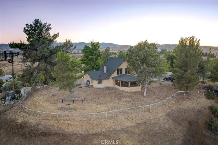 8560 Warren Road, Paso Robles, California 93446