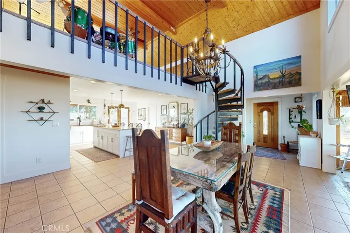 8560 Warren Road, Paso Robles, California 93446