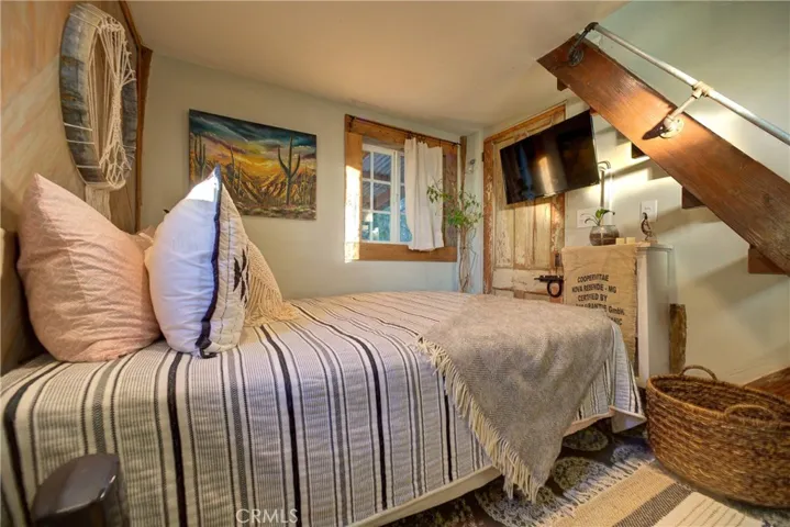 8560 Warren Road, Paso Robles, California 93446
