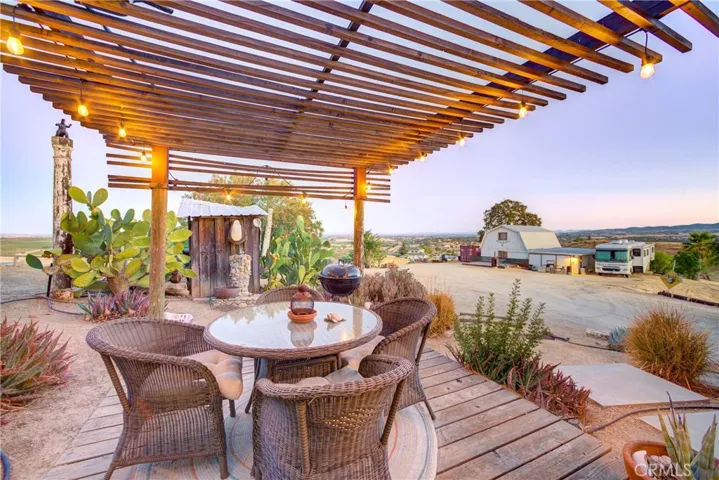 Cottage patio
