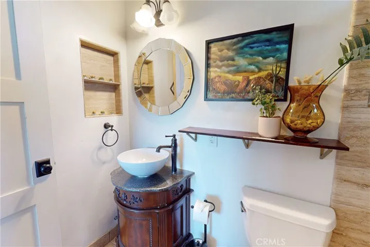 8560 Warren Road, Paso Robles, California 93446