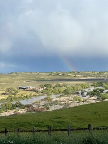 Rainbows are a common display.