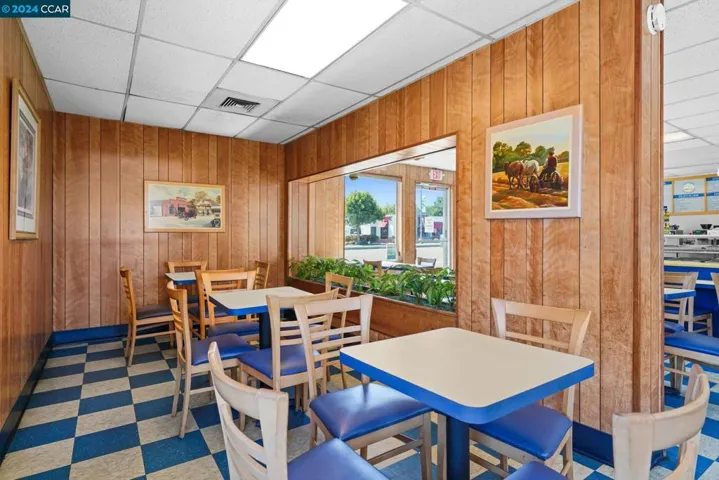 3692 Castro Valley Blvd, Castro Valley, California 94546