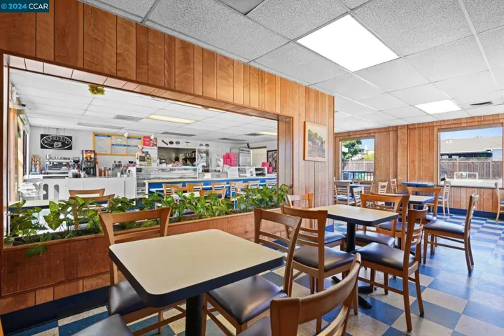 3692 Castro Valley Blvd, Castro Valley, California 94546