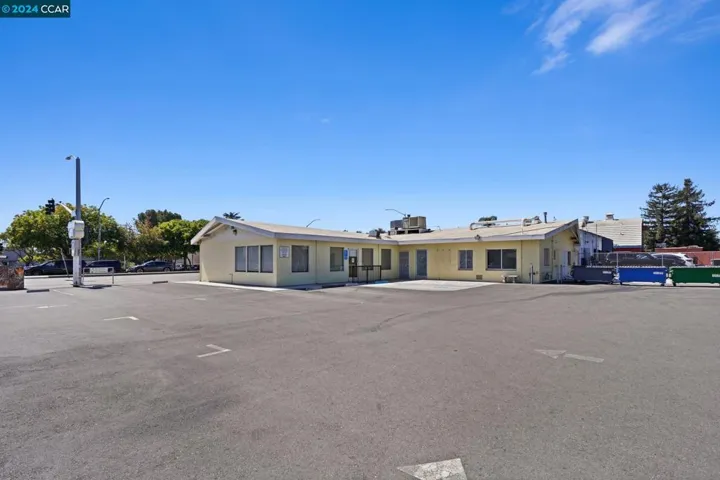 3692 Castro Valley Blvd, Castro Valley, California 94546