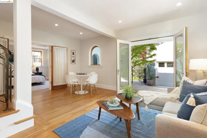570 Crofton Ave, Piedmont, California 94610
