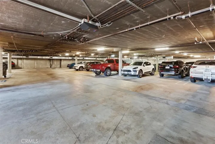 10862 Bloomfield Street 106, Toluca Lake, California 91602