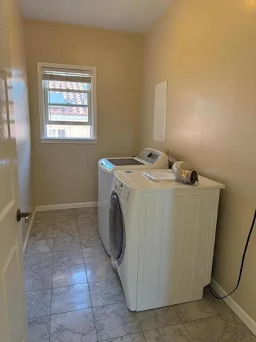 4310 Terrabella Way, Oakland, California 94619