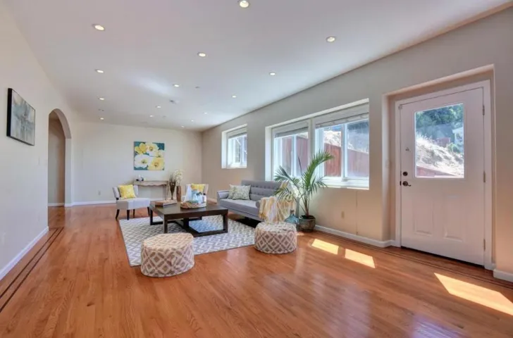 4310 Terrabella Way, Oakland, California 94619