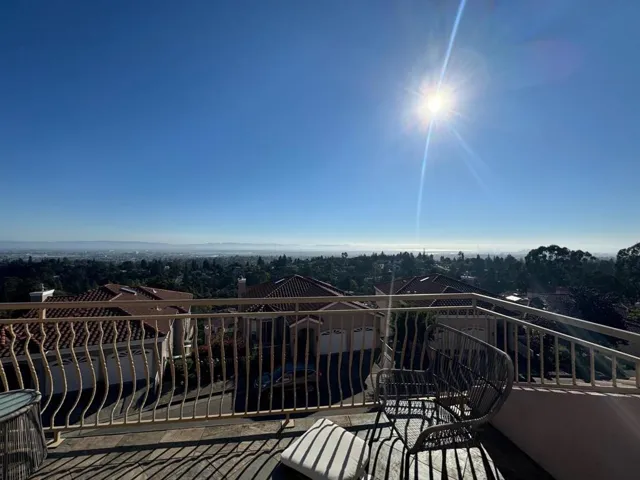 4310 Terrabella Way, Oakland, California 94619