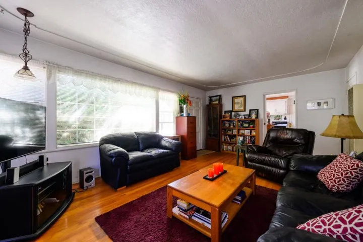 1551 30th Avenue, Santa Cruz, California 95062