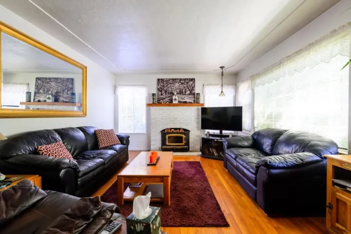 1551 30th Avenue, Santa Cruz, California 95062