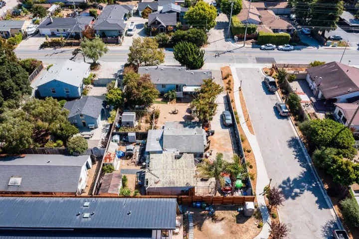 1551 30th Avenue, Santa Cruz, California 95062